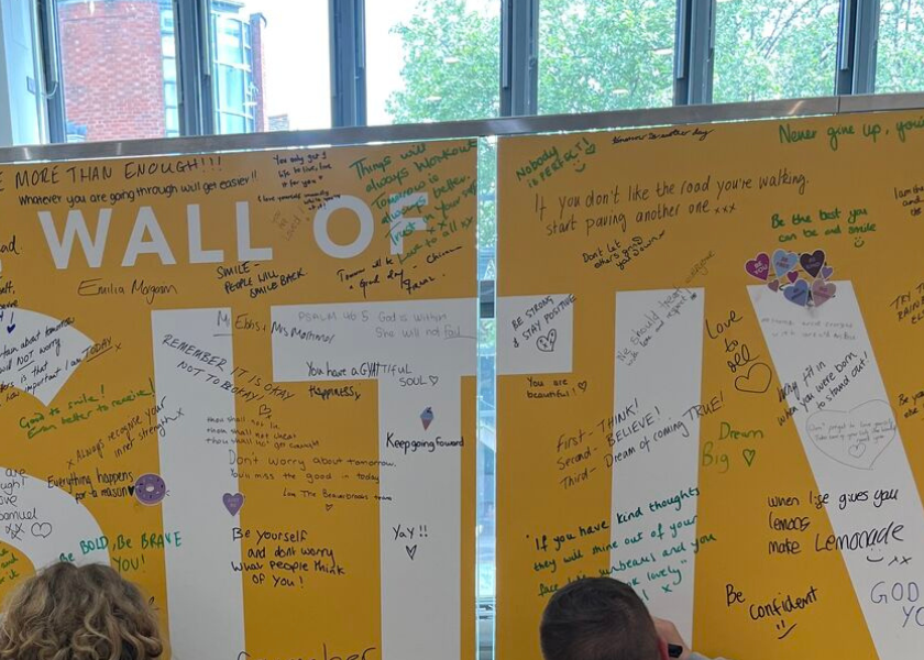 Oakleaf's wall of positivity